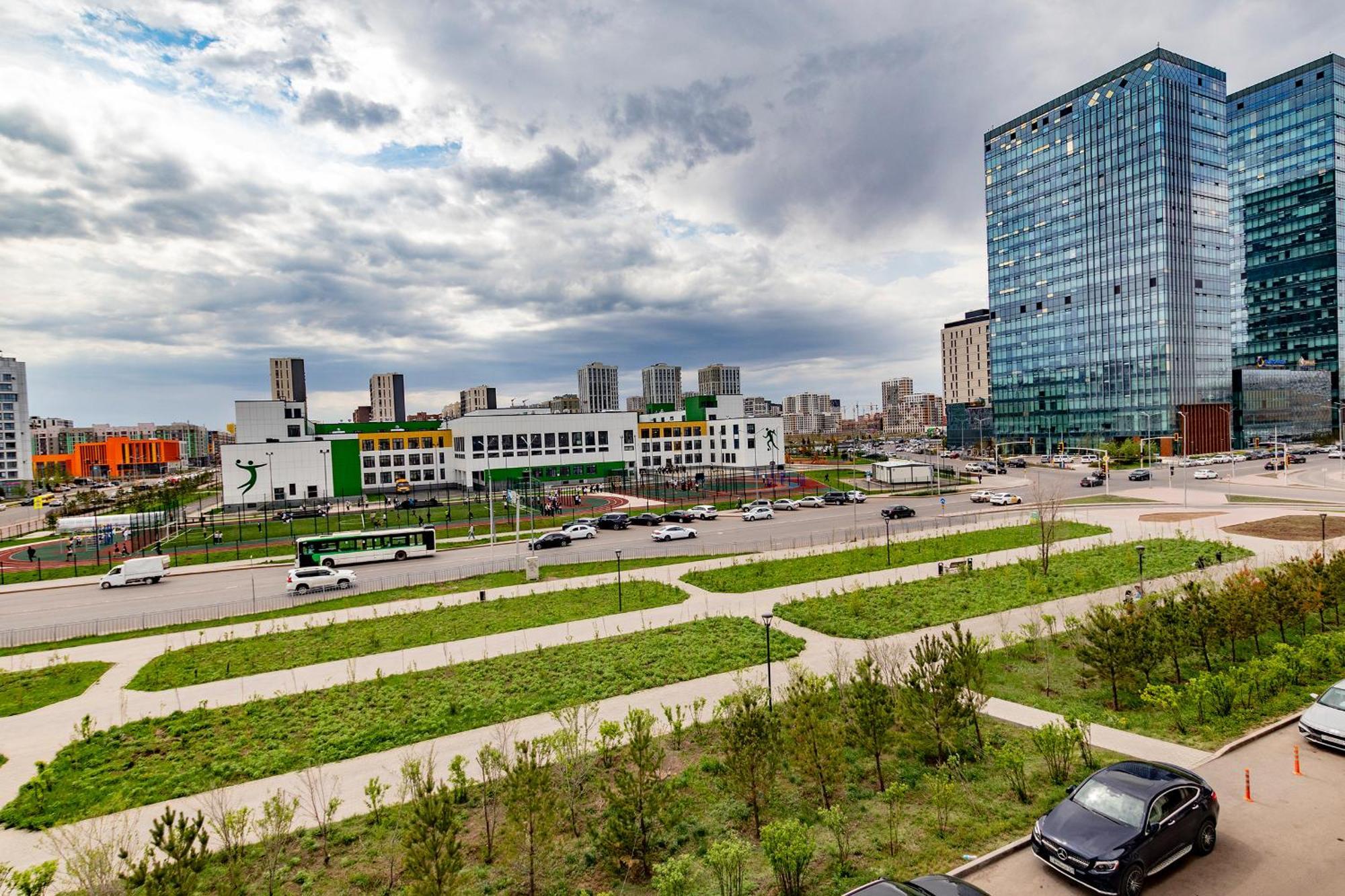 Raisson Aparthotel Af96 Хан Шатыр Astana Exterior foto